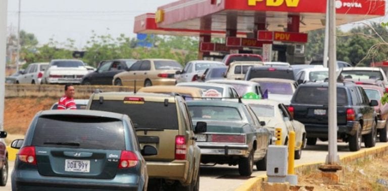 Venezuela: An abundance of oil, shortage of gasoline