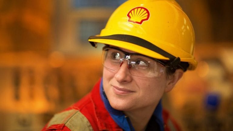 Egypt signs O&G exploration deals with Shell, Apex