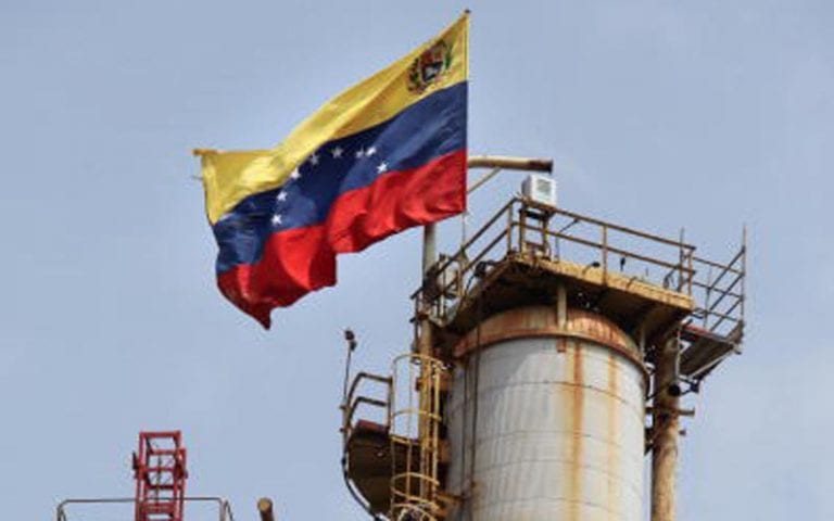 As Venezuela pumps below OPEC target, oil rivals begin filling gap