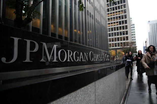 JP Morgan forecasts lower oil prices this year and further drop in 2019