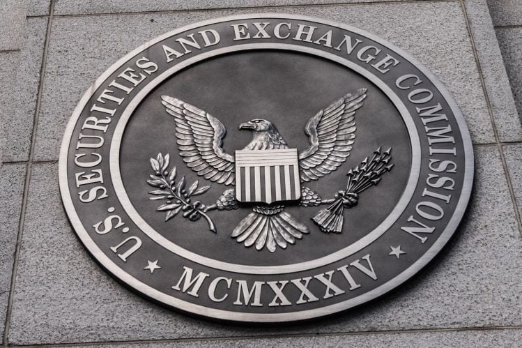 U.S. SEC freezes assets over suspected insider trading in Anadarko