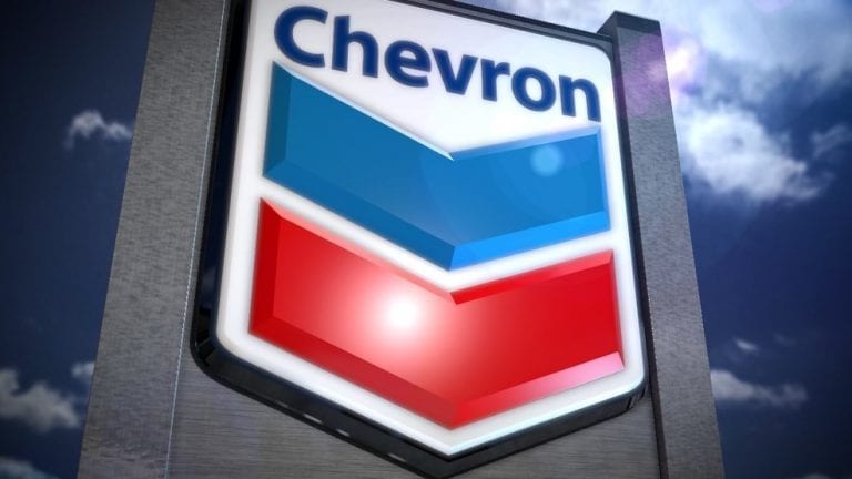 US allows Chevron to remain in Venezuela