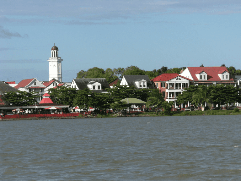 Economic crisis prompts a showdown and a shutdown in Suriname
