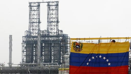 Sanctions-hit Venezuela offers big discounts as oil prices collapse