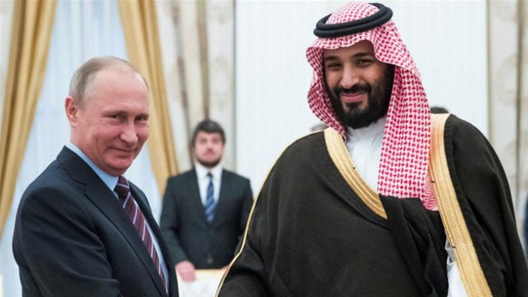 OPEC+ poker game on Monday: Russia holds better cards than Saudi Arabia