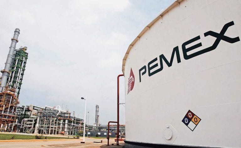 Moody’s downgrades Pemex; no new debt without sovereign guarantees