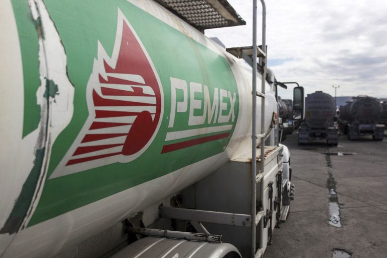 Loaded tankers unable to discharge fuel forces Pemex to declare force majeure on imports
