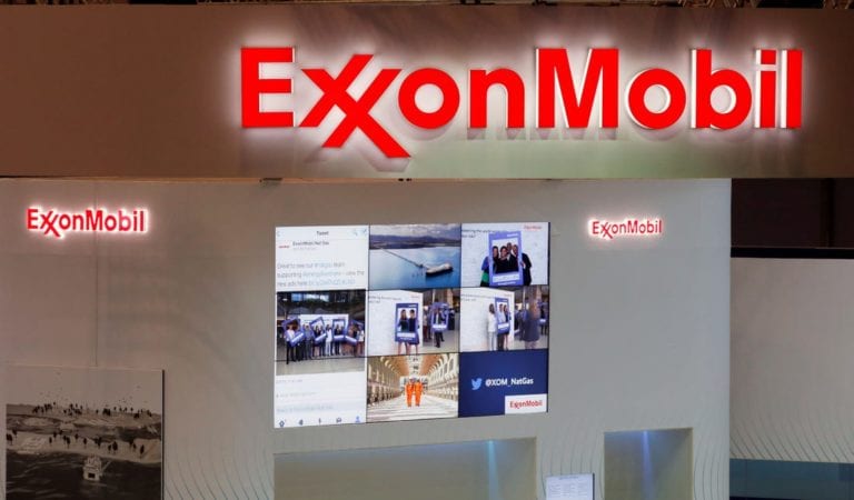 Exxon, Chevron slam brakes on shale as oil demand tumbles