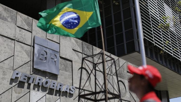 Brazil’s Petrobras to sell stake in Campo de Tartaruga oil field: filing