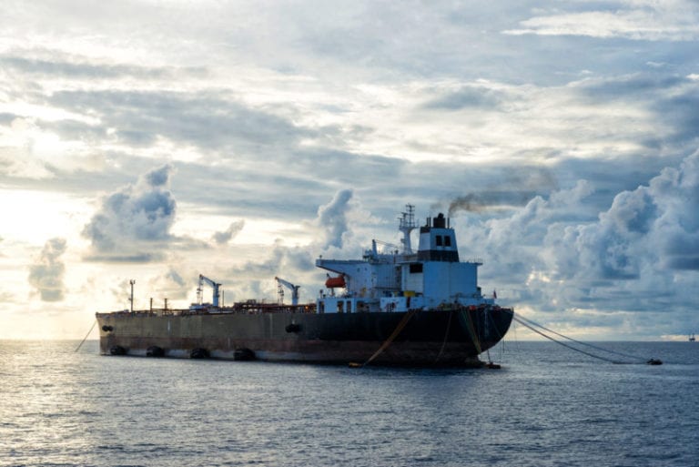 Oil from US-sanctioned Venezuela regime lines up off China