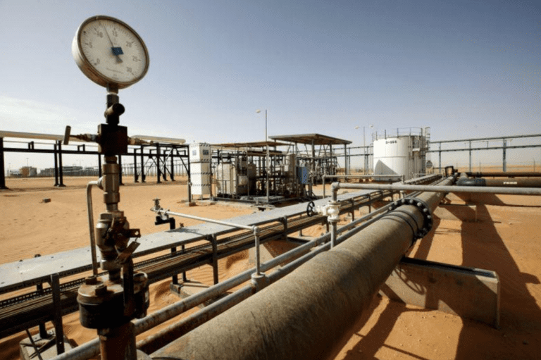 Oil hits $68 on Libya force majeure