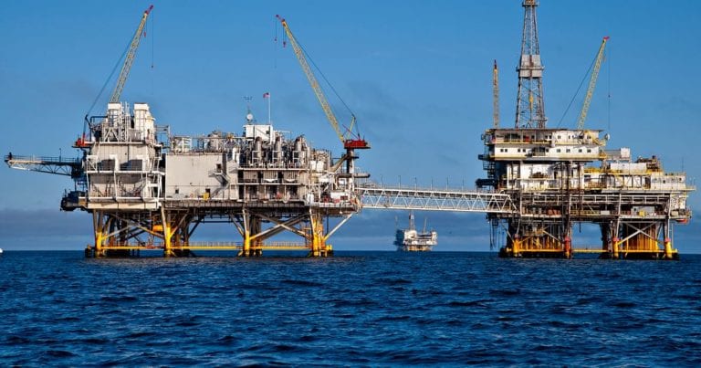 Reliance and bp start production at deepwater gas field in India