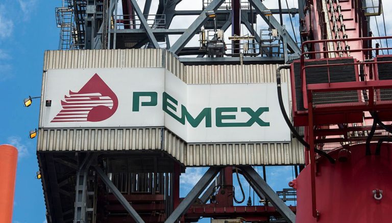 Pemex struggling to meet own goals as private companies hit production record