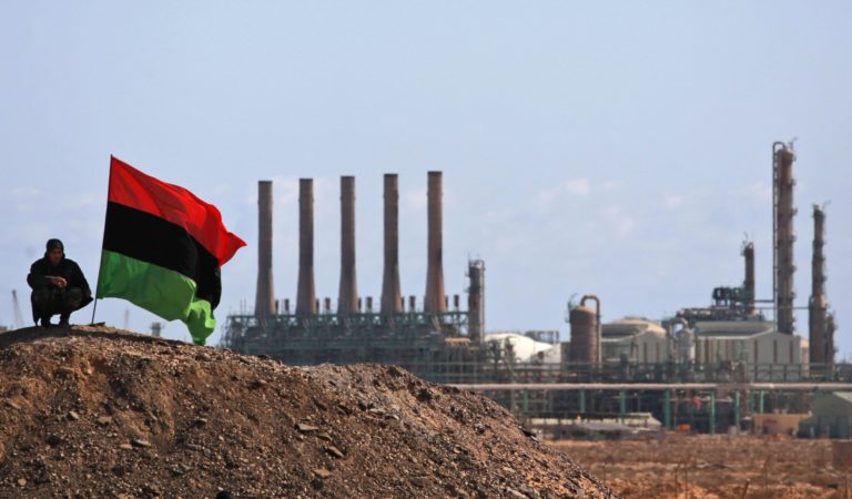 Libya wants oil companies that boost production to get bonuses