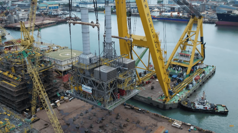 Lifting of topsides begins for Guyana’s third FPSO