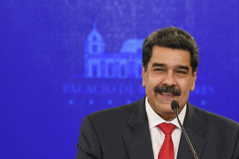 US lawmakers blast change in policy towards Venezuela; oil projects could increase