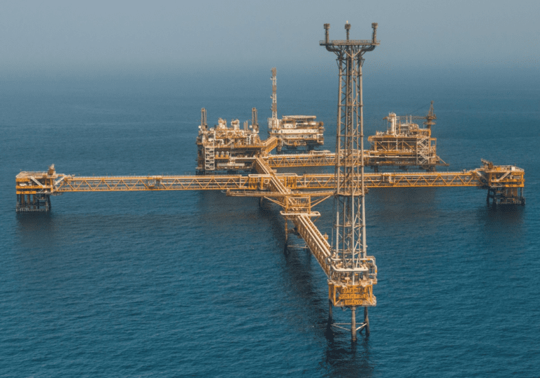 Eni joins lists of oil majors for world’s largest LNG project in Qatar