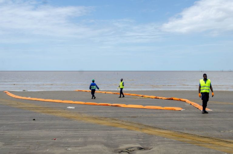 Guyana Committee simulates fuel spill in Berbice River during Exercise Tradewinds 2023
