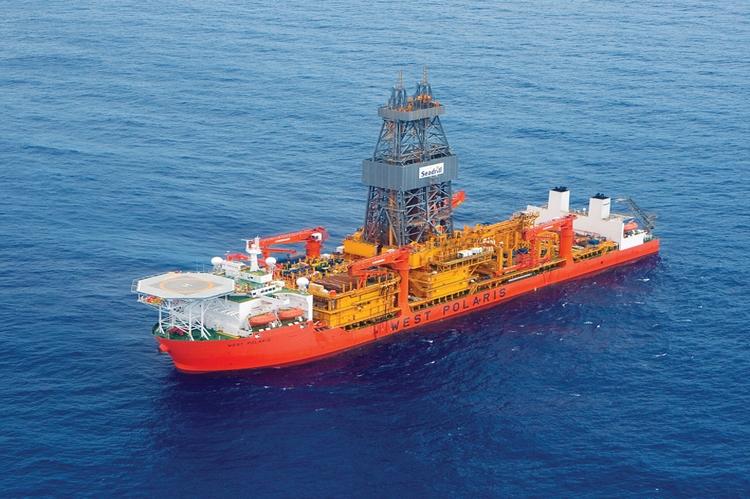 Seadrill secures US$1.1 billion in contracts with Petrobras for drillships in Brazil