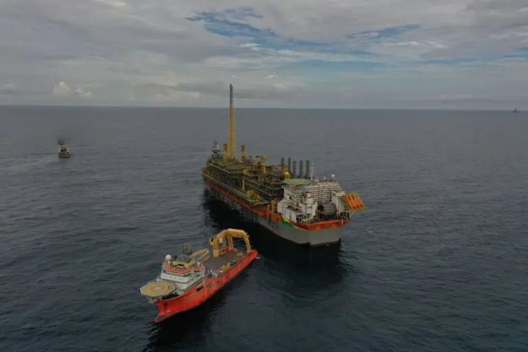 Guyana’s oil output surges as FPSO upgrades boost capacity by 125,000 b/d