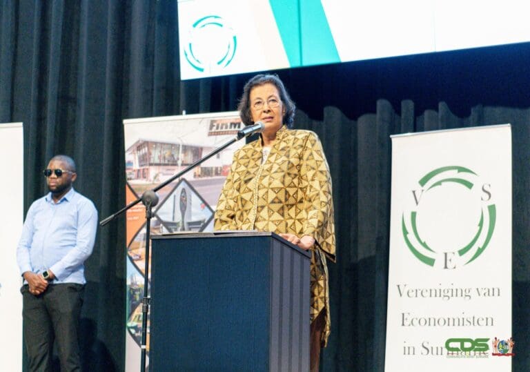 Oil should leave Suriname stronger after it’s gone – President Simons