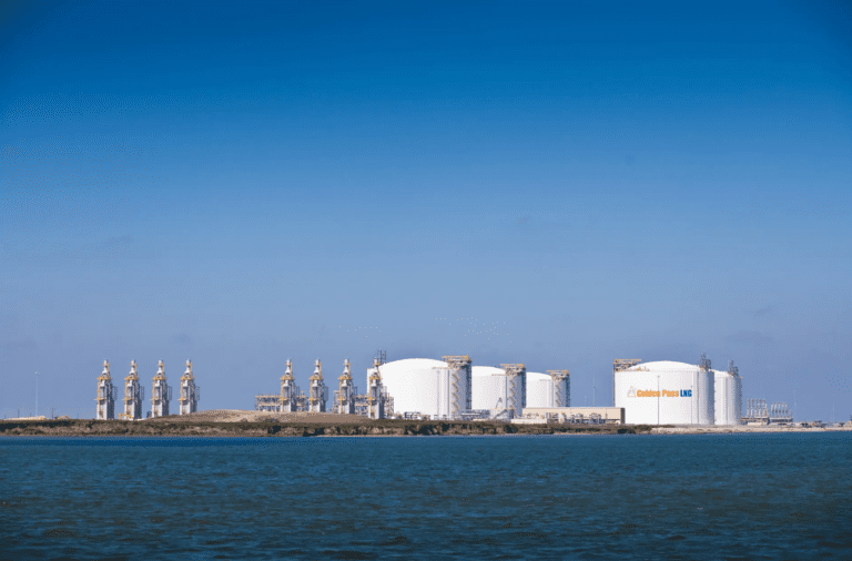 ExxonMobil, QatarEnergy JV begin LNG production at Texas facility